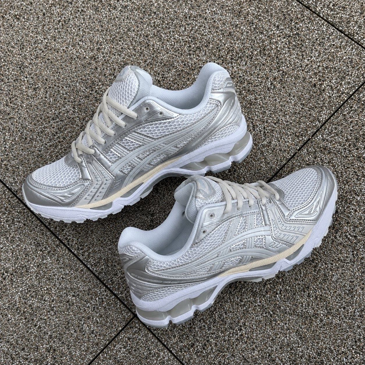 ASICS GEL KAYANO 14 WHITE SILVER